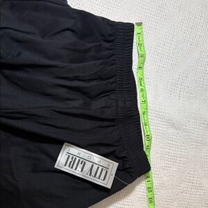 City Girl Sport Black Pants with elastic waist